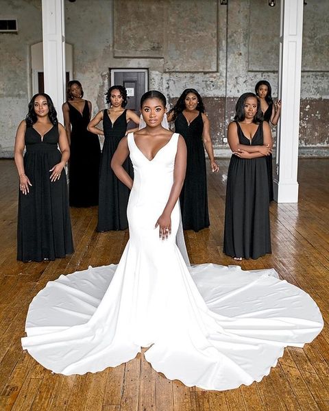 pure satin ivory wedding dresses long v neck african bride wedding party dresses with train simple elegant wedding gowns, White
pure satin ivory wedding dresses long v neck african bride wedding party dresses with train simple elegant wedding gowns, White