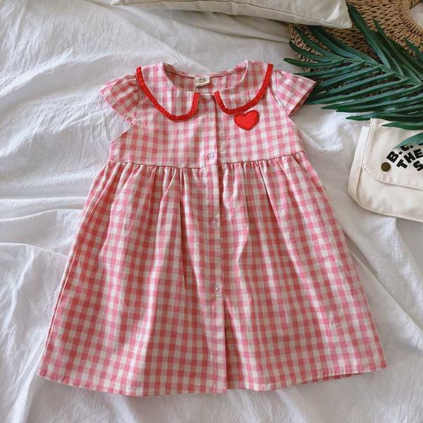 2020 girl summer sweet plaid dress with embroidery heart on chest kids children one piece dress, Red;yellow
2020 girl summer sweet plaid dress with embroidery heart on chest kids children one piece dress, Red;yellow