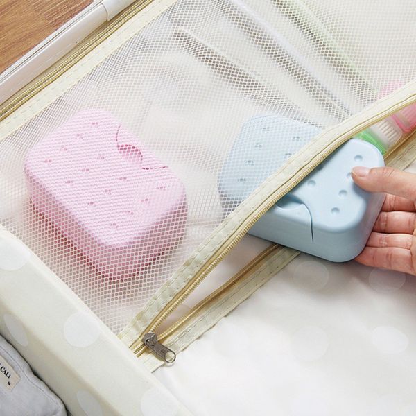 household soap box waterproof seal portable soap box with sponge bathroom supplies bathroom storage
household soap box waterproof seal portable soap box with sponge bathroom supplies bathroom storage