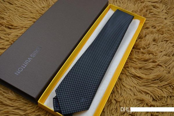 новая мода аксессуары галстук марка мода классические мужские шелковые галстуки для мужчин бизнес tie высокого качества mens шеи галстук с л, Blue;purple 
новая мода аксессуары галстук марка мода классические мужские шелковые галстуки для мужчин бизнес tie высокого качества mens шеи галстук с л, Blue;purple