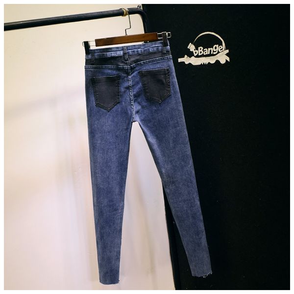 dark blue female ins web celebrity fashion show thin tight jeans splicing bump color pants feet tall waist elastic cultivate one's mora
dark blue female ins web celebrity fashion show thin tight jeans splicing bump color pants feet tall waist elastic cultivate one's mora