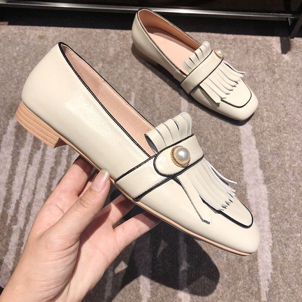 100% cow leather flat shoes woman spring summer ladies dress casual shoes square toe fringe women flats large size 34-42, Black
100% cow leather flat shoes woman spring summer ladies dress casual shoes square toe fringe women flats large size 34-42, Black