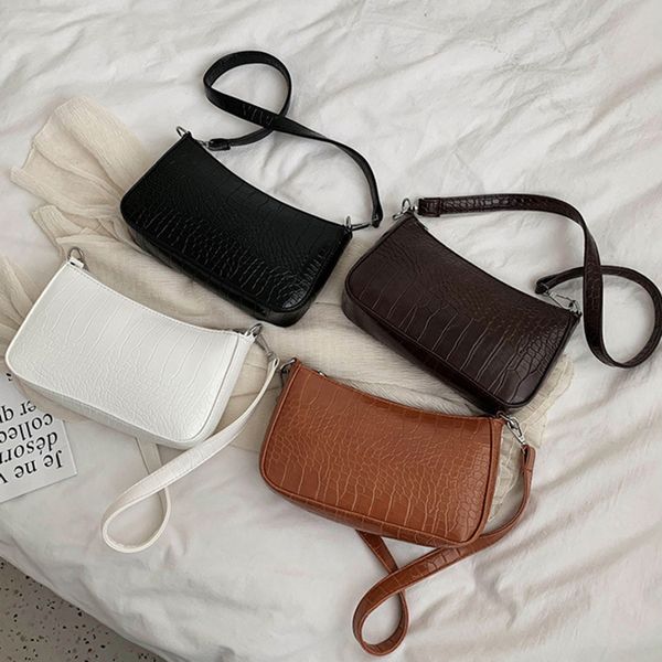 female bag retro crocodile pattern portable crescent ladies bag european and american patent leather hand shoulder shoul new
female bag retro crocodile pattern portable crescent ladies bag european and american patent leather hand shoulder shoul new