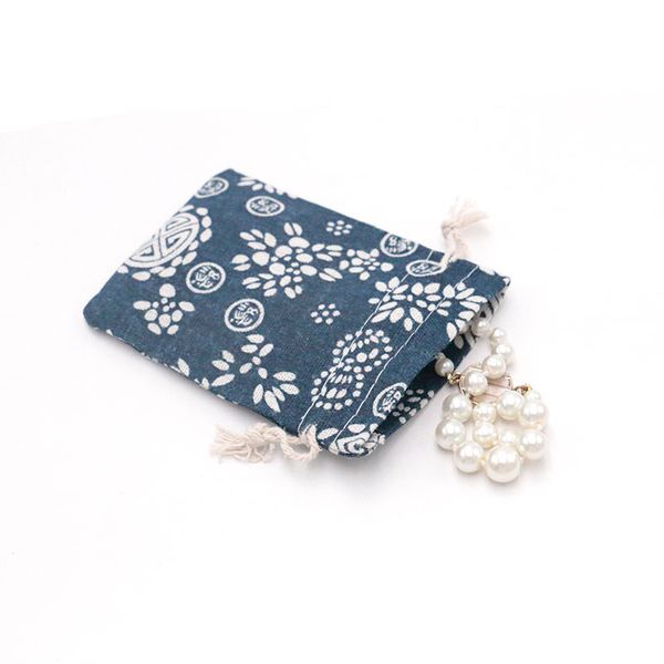 5pcs/lot drawable cotton bag drawstring pouch wedding birthday christmas party gift jewelry packaging display bags 10x14cm, Black;white
5pcs/lot drawable cotton bag drawstring pouch wedding birthday christmas party gift jewelry packaging display bags 10x14cm, Black;white