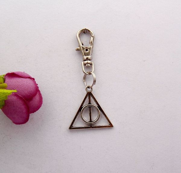 2019 новый 50 шт. старинные серебряные дары дары смерти очарование вращения кнопка лобстера брелок fit diy брелок ювелирные изделия для женщ, Slivery;golden
2019 новый 50 шт. старинные серебряные дары дары смерти очарование вращения кнопка лобстера брелок fit diy брелок ювелирные изделия для женщ, Slivery;golden