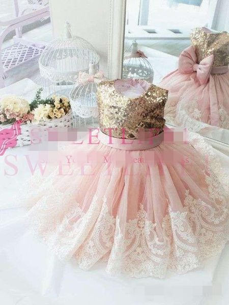2019 cute gold sequins pink flower girls' dresses sleeveless ribbon lace applique bow back first communion pageant birthday party gown, White;blue
2019 cute gold sequins pink flower girls' dresses sleeveless ribbon lace applique bow back first communion pageant birthday party gown, White;blue