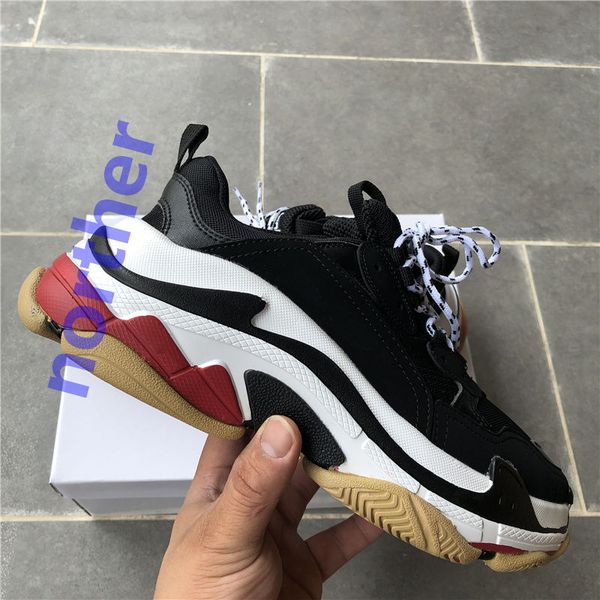 quailty black white red pink triple s luxury fashion designer shoes mens casual women outdoor tennis sneaker us5.5-11 001
quailty black white red pink triple s luxury fashion designer shoes mens casual women outdoor tennis sneaker us5.5-11 001