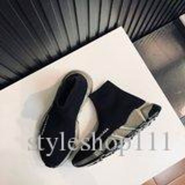2020ss designer sneakers speed trainer black red gypsophila triple black fashion flat sock boots casual shoes speed trainer runner with box, Red;white
2020ss designer sneakers speed trainer black red gypsophila triple black fashion flat sock boots casual shoes speed trainer runner with box, Red;white