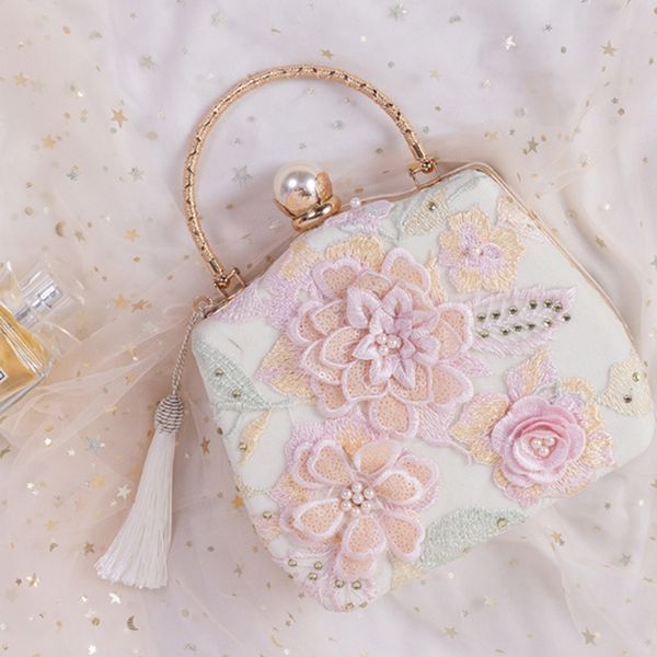 angelatracy 2020 new arrival fashion floral cotton metal frame pearl diamond women crossbody tassel evening bag box handbag
angelatracy 2020 new arrival fashion floral cotton metal frame pearl diamond women crossbody tassel evening bag box handbag