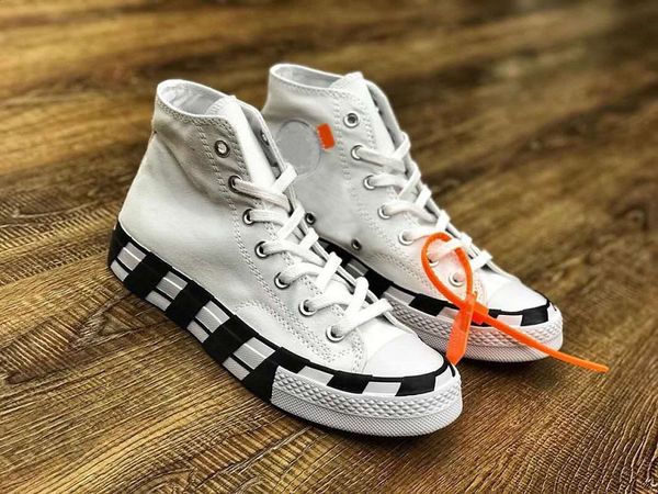 fashion canvas skateboard shoes mens womens high classic designer canvas outdoor sports shoes size35~44 with box 
fashion canvas skateboard shoes mens womens high classic designer canvas outdoor sports shoes size35~44 with box