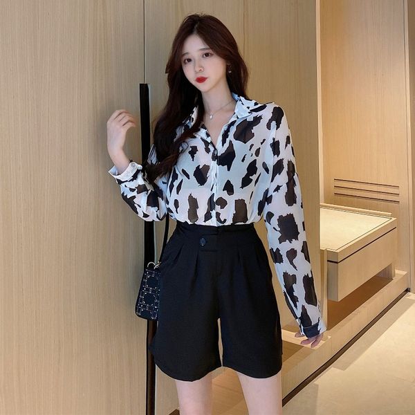 women dresses french retro cool fashion casual two-piece leopard print long-sleeved anti-wrinkle shirt womens high waist wide leg shorts, Black;white
women dresses french retro cool fashion casual two-piece leopard print long-sleeved anti-wrinkle shirt womens high waist wide leg shorts, Black;white