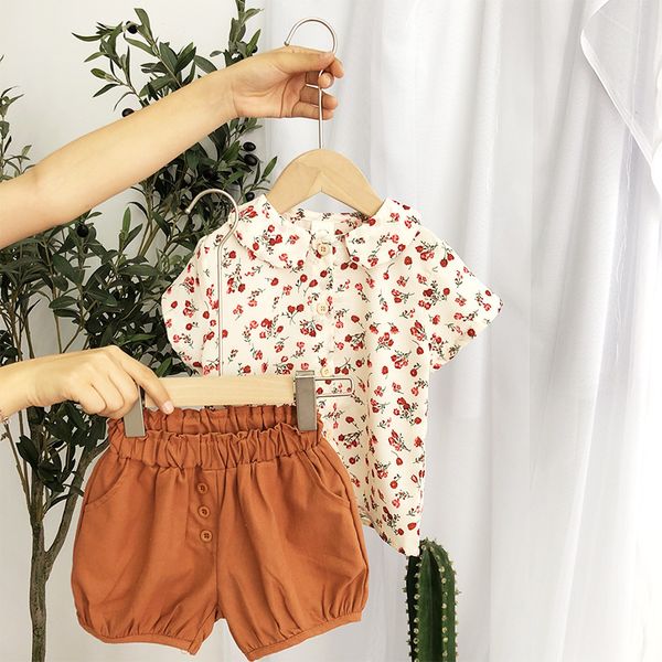 kids girls clothing sets summer new children short sleeve retro floral doll shirt + shorts pants clothes outfits suits 2pcs, White
kids girls clothing sets summer new children short sleeve retro floral doll shirt + shorts pants clothes outfits suits 2pcs, White