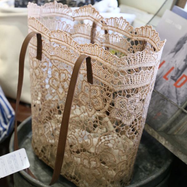 summer bohemian straw bags purses handbags women handbag handle large capacity rattan bucket bag beach lace totes bag b41-48
summer bohemian straw bags purses handbags women handbag handle large capacity rattan bucket bag beach lace totes bag b41-48