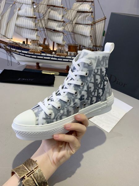 díor oblique homme x kàws by kìm jones men women fashion designres triple s luxury casual shoes high top sneakers skateboard shoes boots a2, Black;red
díor oblique homme x kàws by kìm jones men women fashion designres triple s luxury casual shoes high top sneakers skateboard shoes boots a2, Black;red