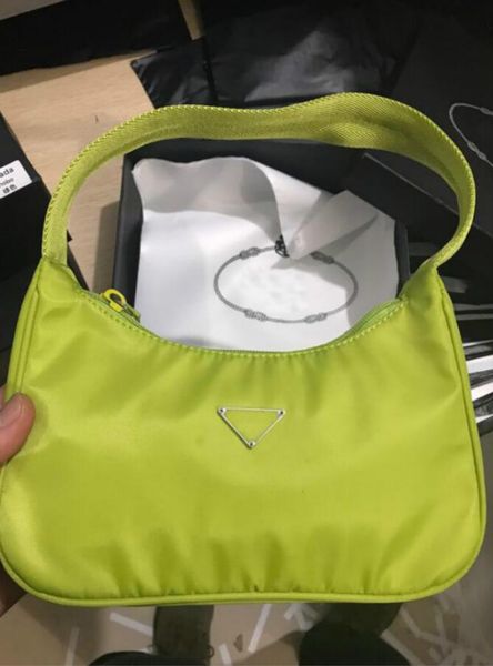brand women bags nylon purse crescent bag match fabric fluorescent tote handbags wallet tote summer bag
brand women bags nylon purse crescent bag match fabric fluorescent tote handbags wallet tote summer bag