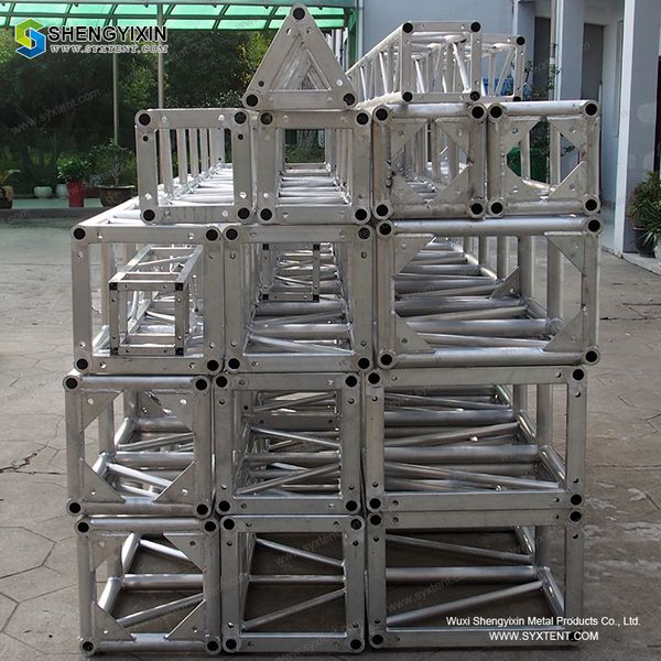 chinese manufacturer latest aluminum spigot circle truss lighting curve truss bolt truss speaker tower for sale
chinese manufacturer latest aluminum spigot circle truss lighting curve truss bolt truss speaker tower for sale