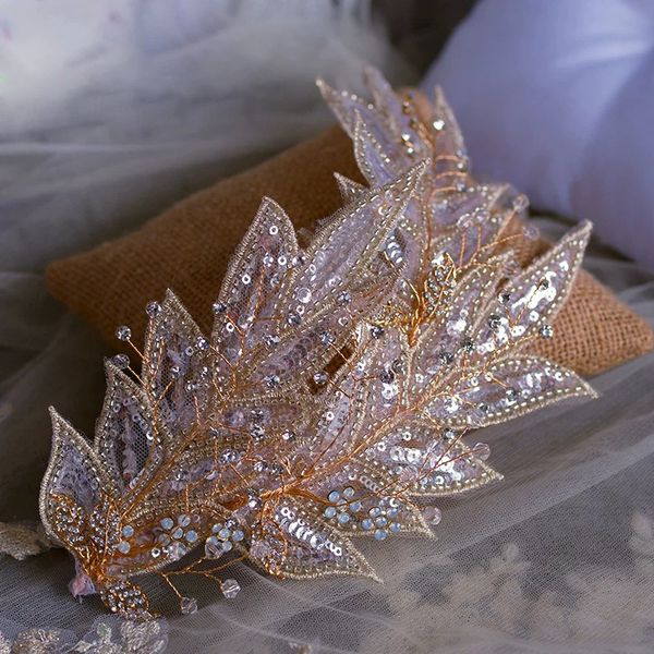 handmade sparkling bridal barrette tiaras adjust headbands evening head wear wedding hair accessory, White;golden
handmade sparkling bridal barrette tiaras adjust headbands evening head wear wedding hair accessory, White;golden