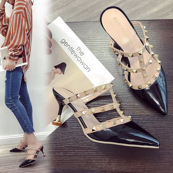 slippers women summer transparent rhinestone fashion high heel net red fairy style platform cutout ladies outdoor sandals women
slippers women summer transparent rhinestone fashion high heel net red fairy style platform cutout ladies outdoor sandals women