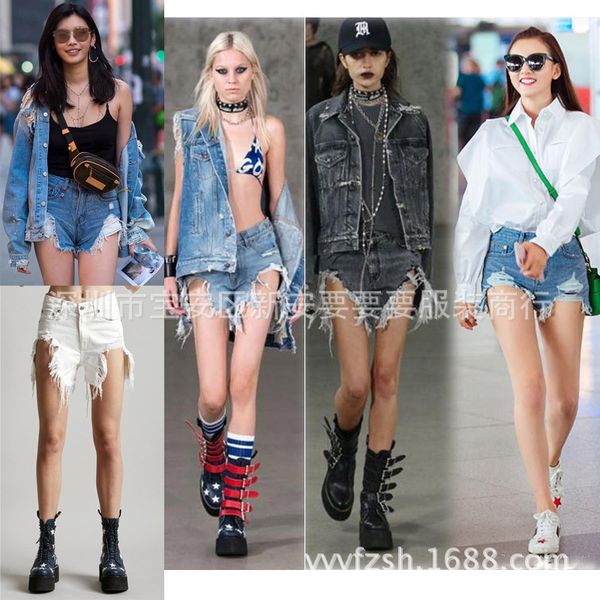 women's jeans flowers and young stars in same ri3 shorts female boy beggar feng shui wash torn burrs, Blue
women's jeans flowers and young stars in same ri3 shorts female boy beggar feng shui wash torn burrs, Blue