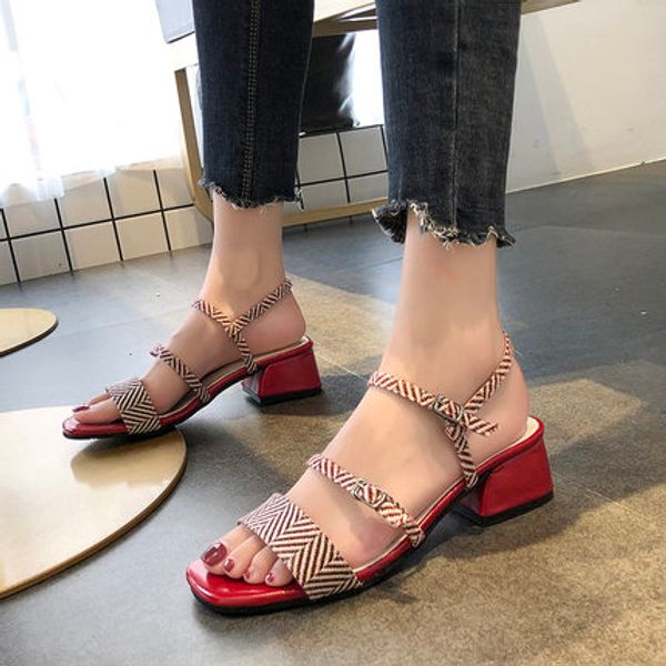 chic thick with sandals female fairy wind 2020 summer new wild word with a pair of roman shoes women, Black
chic thick with sandals female fairy wind 2020 summer new wild word with a pair of roman shoes women, Black