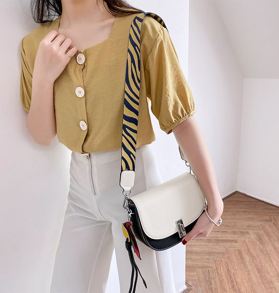 trend saddle women's bag light bags for women patchwork shoulder bag summer zipper crossbody flap hasp bags
trend saddle women's bag light bags for women patchwork shoulder bag summer zipper crossbody flap hasp bags