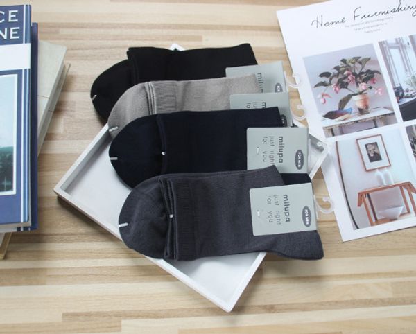 men's socks,casual,four colors,odor proof,solid color,sweat-proof,young people,100%cotton,individual package,ankle, Black
men's socks,casual,four colors,odor proof,solid color,sweat-proof,young people,100%cotton,individual package,ankle, Black
