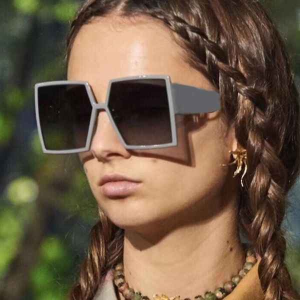 2020 personalized ins sunglasses big frame glasses fashion stars show gray sunglasses, White;black
2020 personalized ins sunglasses big frame glasses fashion stars show gray sunglasses, White;black