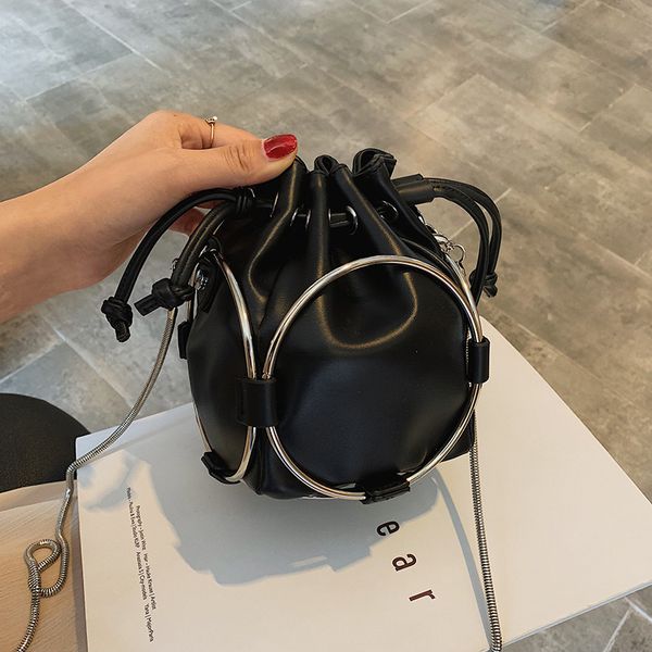 small bags for women 2019 new arrival chains messenger bags sac a main girls bucket with metal string purses and handbags
small bags for women 2019 new arrival chains messenger bags sac a main girls bucket with metal string purses and handbags
