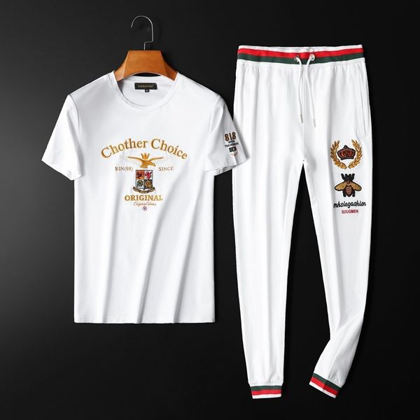 2020 fashion mens designer tracksuits luxury t-shirt suits new mens tracksuit jogger suits t-shirt+shorts sets sports suit plus size -5xl, Gray
2020 fashion mens designer tracksuits luxury t-shirt suits new mens tracksuit jogger suits t-shirt+shorts sets sports suit plus size -5xl, Gray