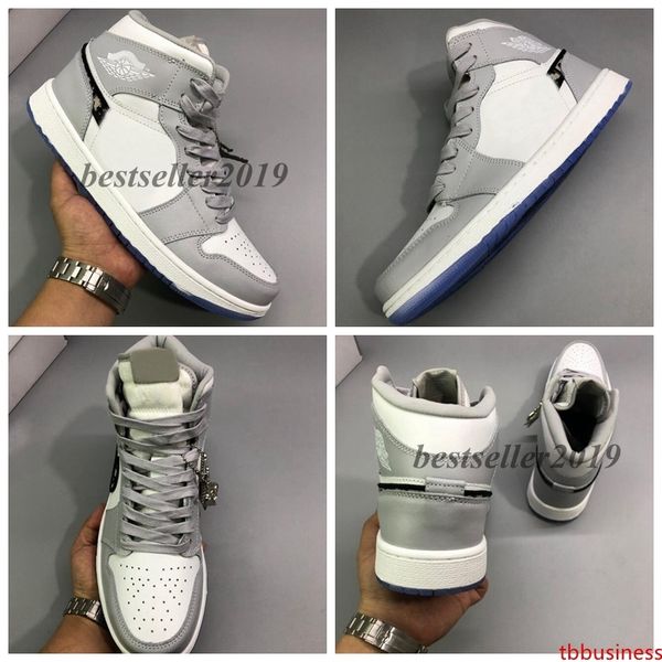 new 1 high og grey 2020 mens basketball shoes oblique trainers 1s designer sneakers embossed on the upper crystal bottom baskets
new 1 high og grey 2020 mens basketball shoes oblique trainers 1s designer sneakers embossed on the upper crystal bottom baskets