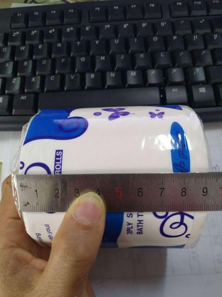 26 rolls roll paper three layers of virgin wood pulp toilet paper towels mixing grams of professional toilet paper rolls wholesale
26 rolls roll paper three layers of virgin wood pulp toilet paper towels mixing grams of professional toilet paper rolls wholesale