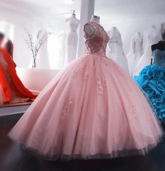 elegant tulle quinceanera dress ball gown featuring scoop neckline with lace beaded sweet 16 dresses puffy skirt girls formal dresses, Blue;red
elegant tulle quinceanera dress ball gown featuring scoop neckline with lace beaded sweet 16 dresses puffy skirt girls formal dresses, Blue;red