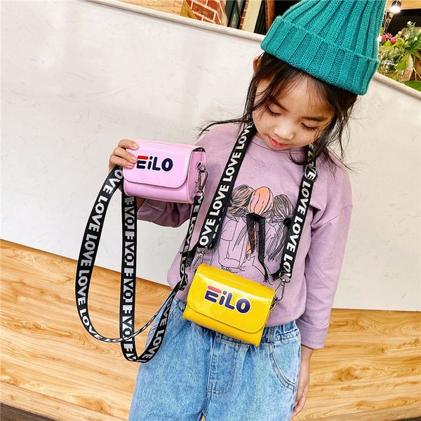 2020 new style versitile fashion children's single-shoulder bag patent leather bright surface girl's square sling bag girls japa
2020 new style versitile fashion children's single-shoulder bag patent leather bright surface girl's square sling bag girls japa