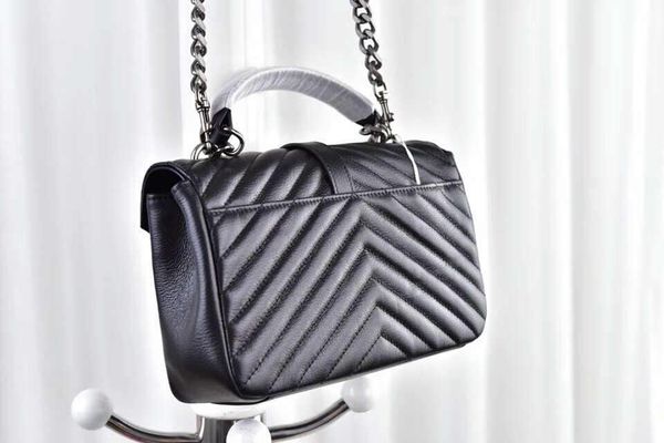 brand designer luxury handbags purses new famous women real leather messenger handbags 2019 fashioal bag
brand designer luxury handbags purses new famous women real leather messenger handbags 2019 fashioal bag