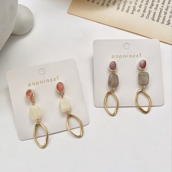 2020 new arrival s925 silver needle retro amber earrings female korean temperament matte textured geometric stud earrings
2020 new arrival s925 silver needle retro amber earrings female korean temperament matte textured geometric stud earrings
