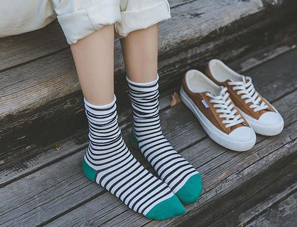 fashion womens stripe colorful pile heap long socks teen stocking casual cozy soft stylish cotton mid tube socks hosiery, Black;white
fashion womens stripe colorful pile heap long socks teen stocking casual cozy soft stylish cotton mid tube socks hosiery, Black;white