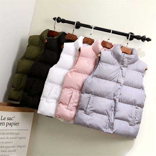 2018 new autumn solid women down cotton vest lady short outwear girl sleeveless cotton jacket big size winter basic wz384, Black;white
2018 new autumn solid women down cotton vest lady short outwear girl sleeveless cotton jacket big size winter basic wz384, Black;white