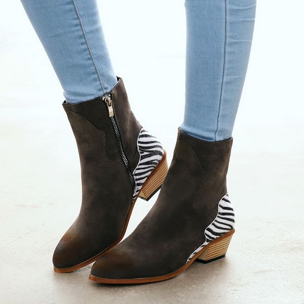 women's season 2020 european and american pointed toe flat leopard booties comfortable low heel wild low boots, Black
women's season 2020 european and american pointed toe flat leopard booties comfortable low heel wild low boots, Black