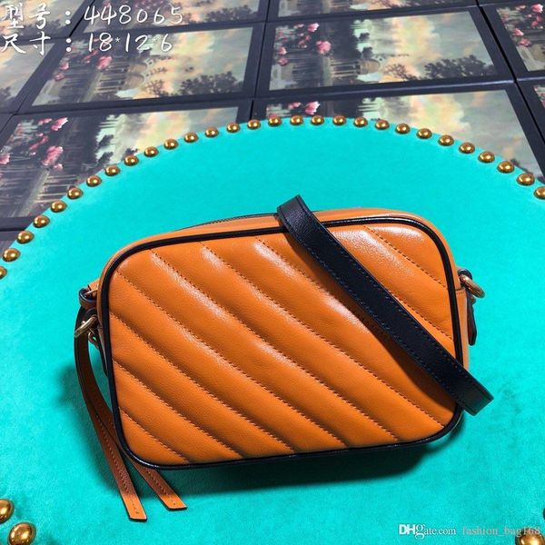 new fashion luxury designer woman handbag cross body bags shoulder genuine leather tote purse bags original cowhide 18cm
new fashion luxury designer woman handbag cross body bags shoulder genuine leather tote purse bags original cowhide 18cm