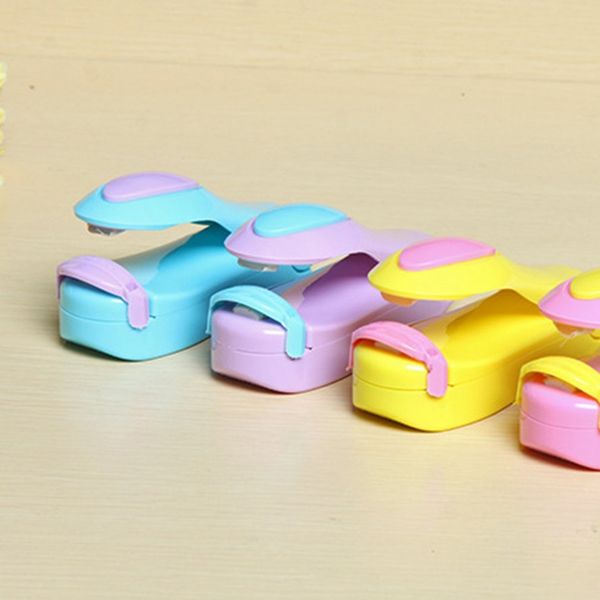 portable mini plastic bag sealing machine small hand pressure sealing machine laminating machine sealing clip bag clips
portable mini plastic bag sealing machine small hand pressure sealing machine laminating machine sealing clip bag clips