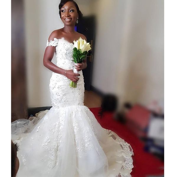 2020 charming mermaid african wedding dresses off shoulder vintage lace 3d floral black girls nigeria arabic country plus size bridal gowns, White
2020 charming mermaid african wedding dresses off shoulder vintage lace 3d floral black girls nigeria arabic country plus size bridal gowns, White