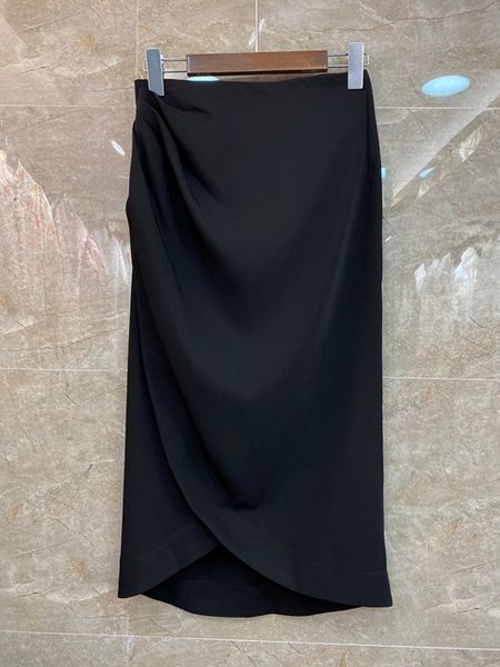 2020 spring and summer new women's solid color wrinkle decoration side split decoration all-match skirt 405, Black
2020 spring and summer new women's solid color wrinkle decoration side split decoration all-match skirt 405, Black
