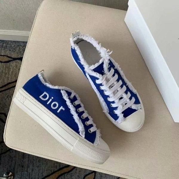 women's casual canvas shoes prints low lace up flat fashion sneakers 110605, Black;red
women's casual canvas shoes prints low lace up flat fashion sneakers 110605, Black;red