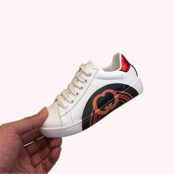 gucci 2020 новый дизайнер роскошных серии открытый бренд непромокаемую обувь детская, твердый образец цвета детские ботинки, удобные ноги, Black
gucci 2020 новый дизайнер роскошных серии открытый бренд непромокаемую обувь детская, твердый образец цвета детские ботинки, удобные ноги, Black