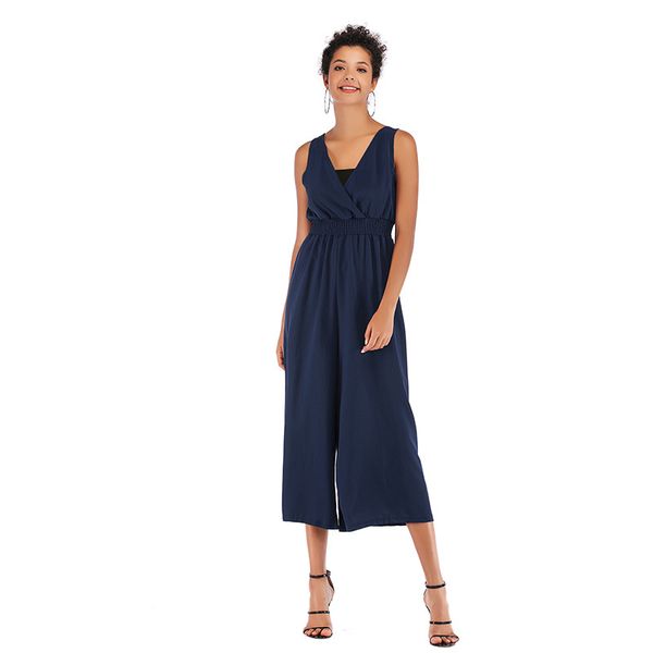 2019 selling new women's pure color v collar with chest closed shoulder strap jumpsuit broad-legged nine-point pants, Black;gray
2019 selling new women's pure color v collar with chest closed shoulder strap jumpsuit broad-legged nine-point pants, Black;gray