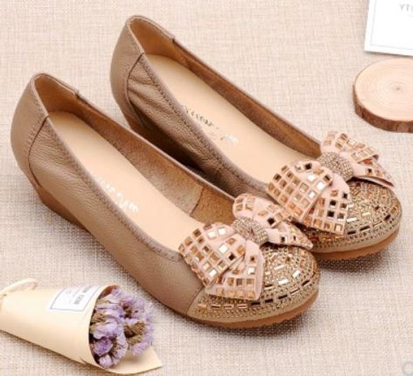 2019 women's bowknot shoes in spring and autumn with new style slope heel round head @181, Black
2019 women's bowknot shoes in spring and autumn with new style slope heel round head @181, Black