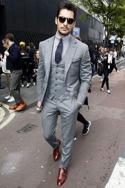 new groom tuxedos groomsmen one button light grey peak lapel man suit wedding men's blazer suits custom made (jacket+pants+vest+tie) 14, Black;gray
new groom tuxedos groomsmen one button light grey peak lapel man suit wedding men's blazer suits custom made (jacket+pants+vest+tie) 14, Black;gray