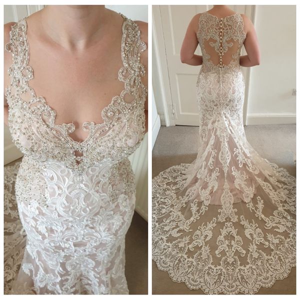 alluring mermaid style wedding dresses for sale deep v-neck lace appliques crystals beading elegant wedding dresses bridal gowns online, White
alluring mermaid style wedding dresses for sale deep v-neck lace appliques crystals beading elegant wedding dresses bridal gowns online, White