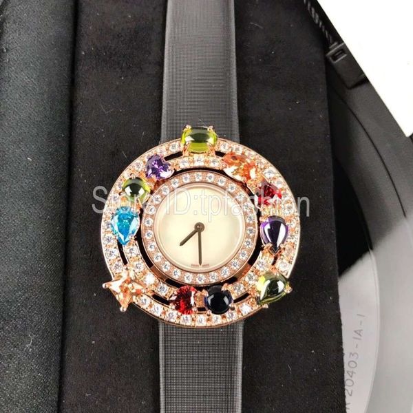 Fa hion quartz watch women gold ilver dial luxury rhine tone de ign apphire gla ladie elegant leather trap clock 6170
Fa hion quartz watch women gold ilver dial luxury rhine tone de ign apphire gla ladie elegant leather trap clock 6170