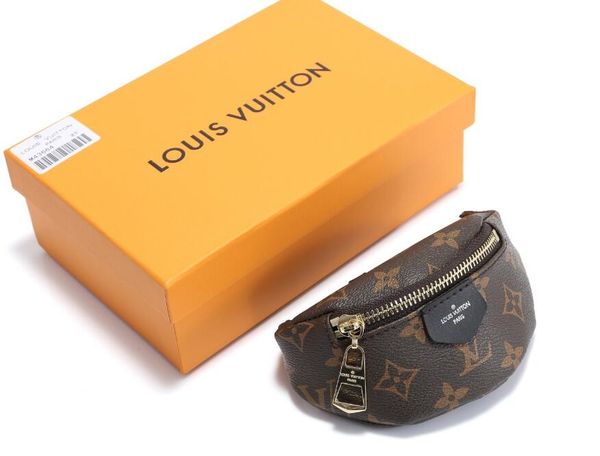 ready stock 2020 new man and woman multifunctional wrist bag wallet handbag pattern leather shell card package 43644
ready stock 2020 new man and woman multifunctional wrist bag wallet handbag pattern leather shell card package 43644